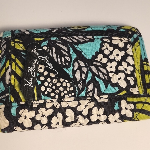 Vera Bradley compact wallet - retired pattern Island Blooms - Picture 3 of 9
